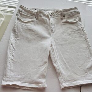 Seven7 White Denim Jean Shorts Cotton Stretch Mid Rise 10” Inseam